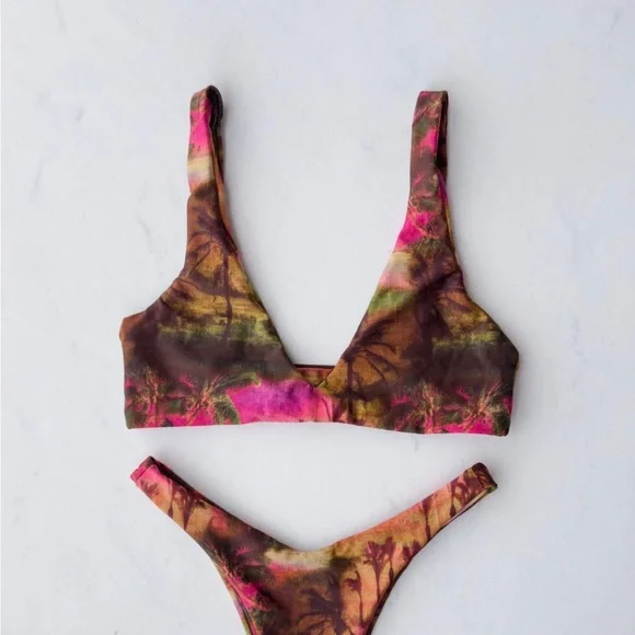 Skatie bikini set - Picture 4 of 13